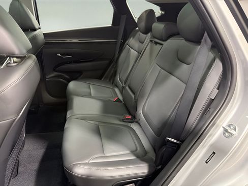 Used 2024 Hyundai Tucson Limited FWD image 33