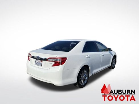 Used 2012 Toyota Camry XLE FWD image 7