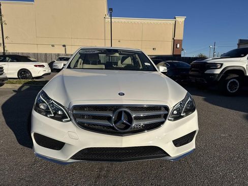 Used 2016 Mercedes-Benz E 350 Sedan image 2