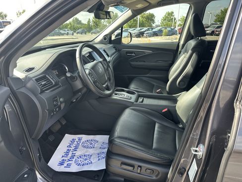 Certified 2023 Honda Ridgeline RTL image 12