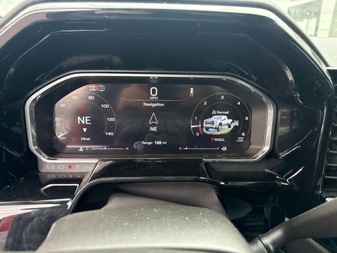 New 2026 GMC Sierra 3500 SLE w/ SLE Convenience Package image 14