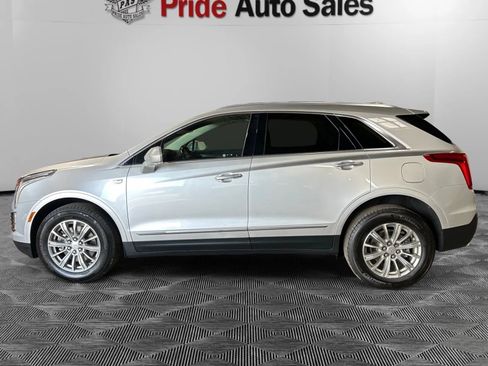 Used 2019 Cadillac XT5 Luxury w/ Advanced Security Package AWD/4WD image 4