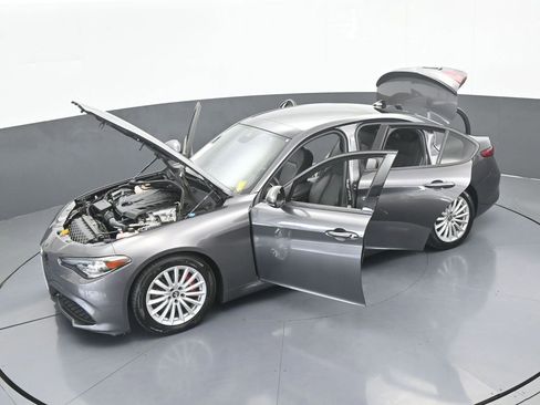 Used 2023 Alfa Romeo Giulia Sprint image 56