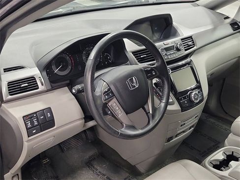 Used 2016 Honda Odyssey EX-L image 16