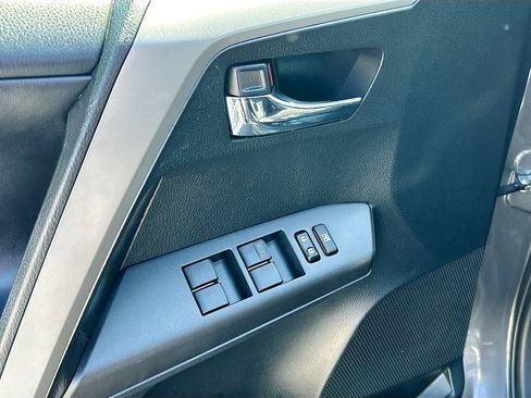 Used 2017 Toyota RAV4 XLE w/ Plus Extra Value Package FWD image 17