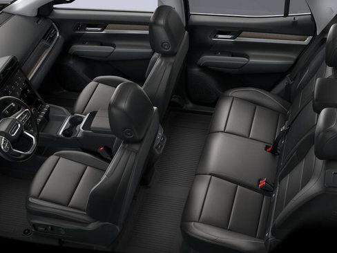 New 2026 GMC Terrain Denali w/ LPO, Floor Liner Package AWD/4WD image 10