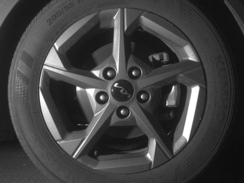 Used 2025 Kia K4 FWD image 16