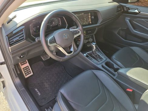 Certified 2023 Volkswagen Jetta SEL image 34