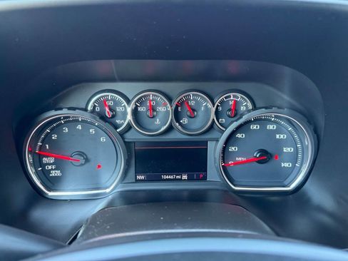Used 2021 Chevrolet Suburban RST w/ Luxury Package AWD/4WD image 20
