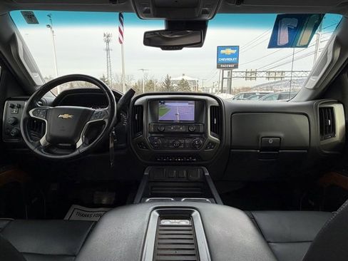 Used 2017 Chevrolet Silverado 3500 High Country w/ Duramax Plus Package image 3