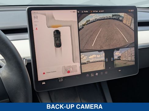 Used 2023 Tesla Model Y Performance AWD/4WD image 32