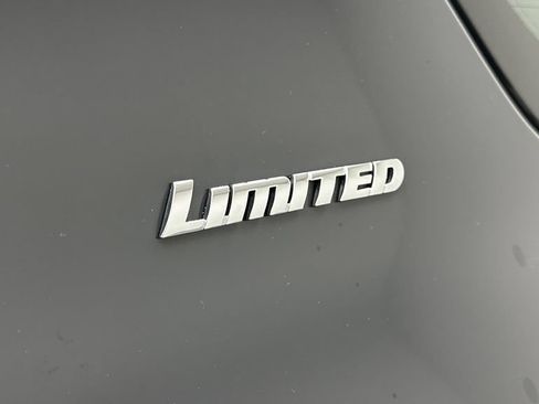 Certified 2024 Toyota 4Runner Limited AWD/4WD image 17