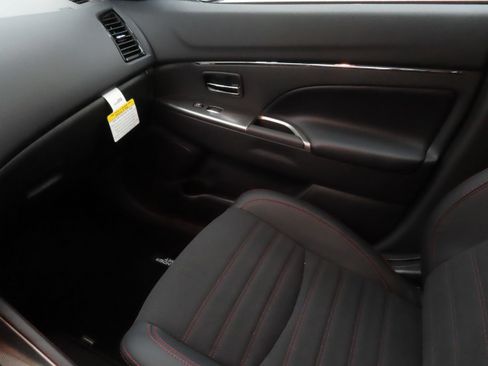 New 2026 Mitsubishi Outlander Sport SE AWD/4WD image 18