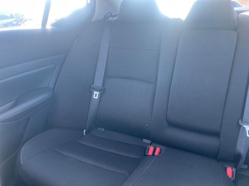 Used 2025 Nissan Altima 2.5 SV image 38