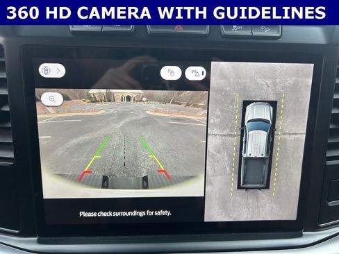 Used 2023 Ford F250 Lariat w/ Chrome Package image 3