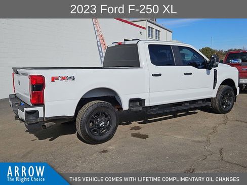 Used 2023 Ford F250 XL w/ STX Appearance Package image 13