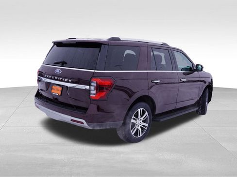 Certified 2024 Ford Expedition Limited image 5
