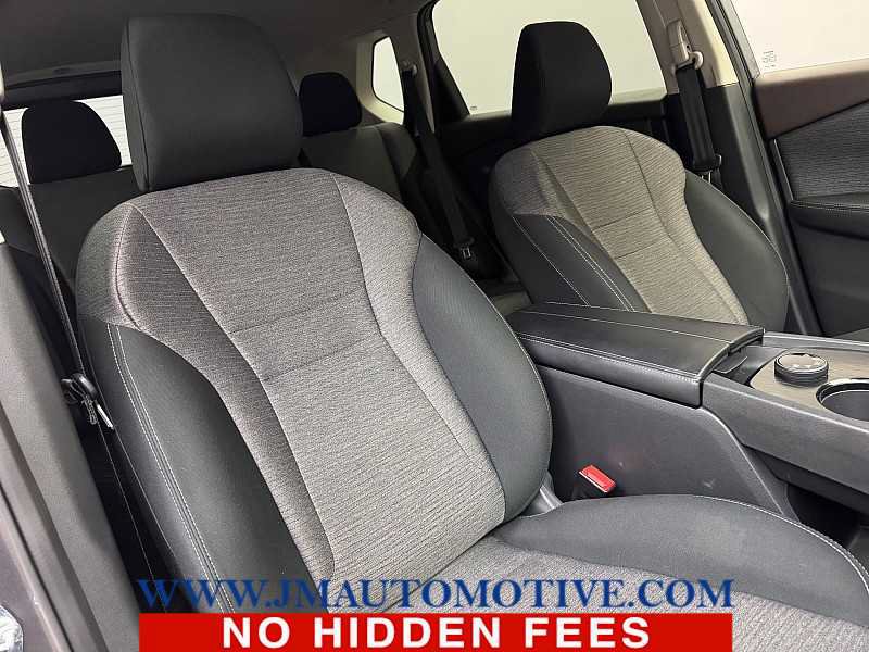 Used 2023 Nissan Rogue SV AWD/4WD image 20