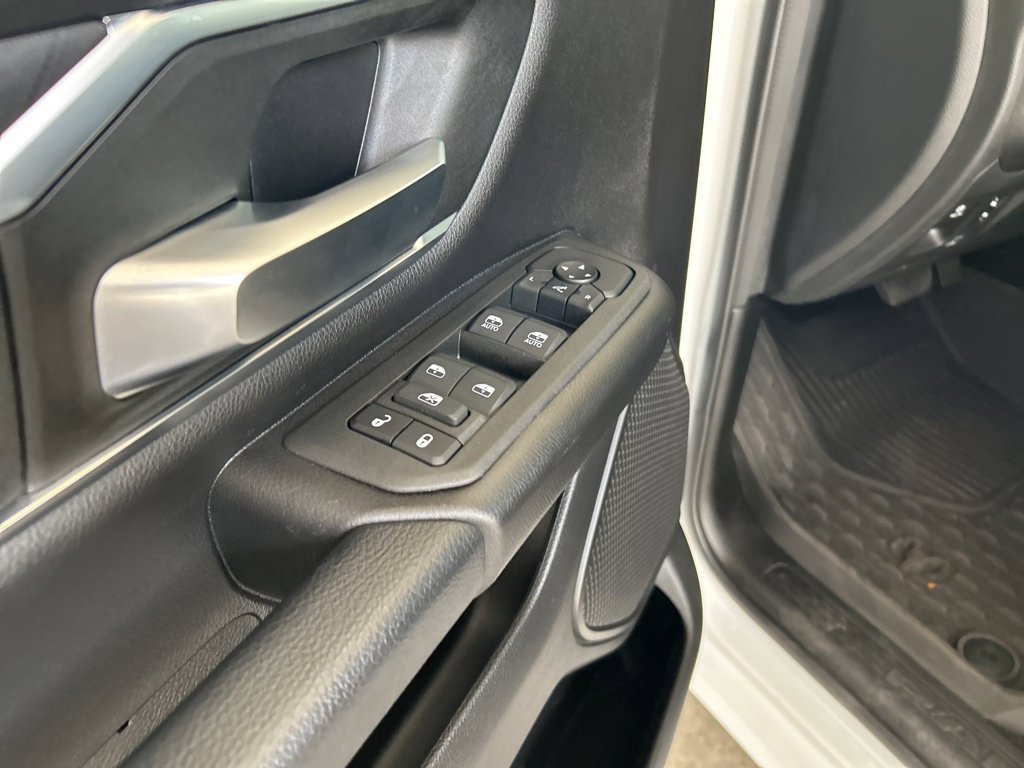 Used 2025 RAM 1500 Big Horn AWD/4WD image 45