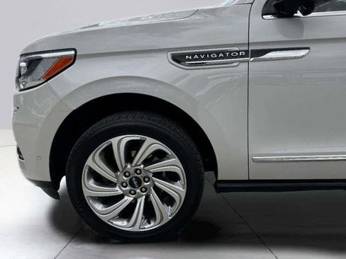 Used 2024 Lincoln Navigator L Reserve AWD/4WD image 64