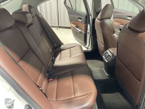 Used 2016 Acura TLX FWD image 13