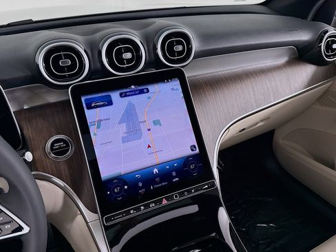 New 2026 Mercedes-Benz GLC 350e 4MATIC image 19