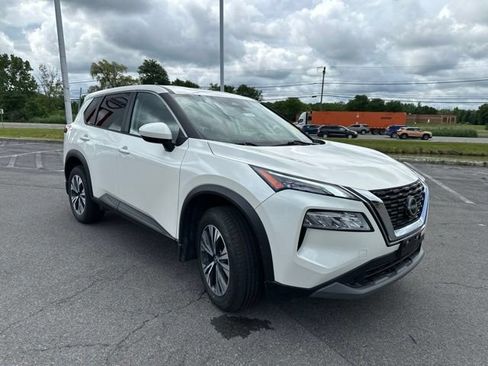 Used 2023 Nissan Rogue SV AWD/4WD image 8