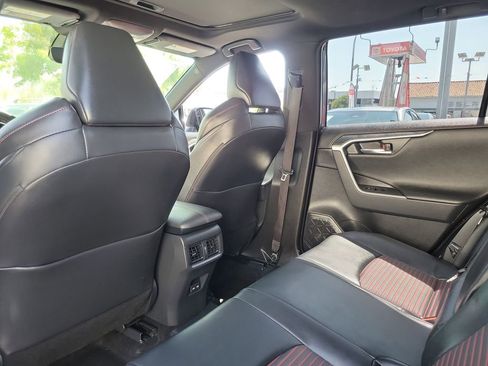 Used 2022 Toyota RAV4 XSE w/ Weather Package image 15