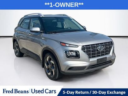 Used 2024 Hyundai Venue SEL