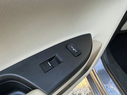 Used 2017 Honda Accord Touring image 7