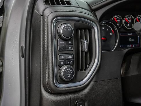 Used 2022 Chevrolet Silverado 2500 LTZ image 27