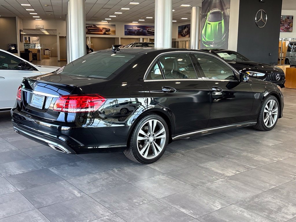 Used 2016 Mercedes-Benz E 350 Sedan image 3