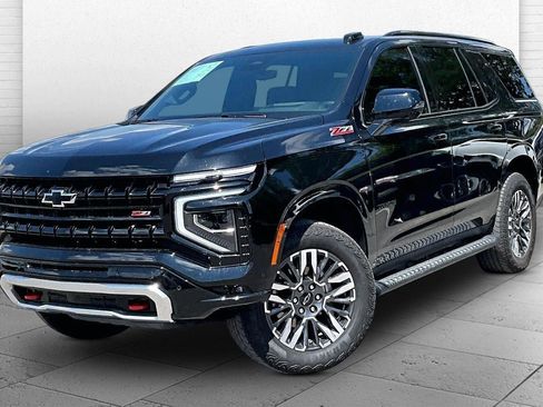 Used 2025 Chevrolet Tahoe Z71 w/ Z71 Off-Road Package AWD/4WD image 11