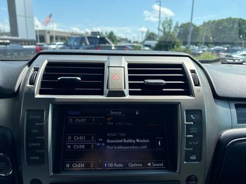 Used 2020 Lexus GX 460 Premium w/ Premium Package AWD/4WD image 16