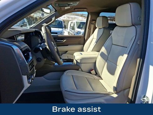Used 2025 GMC Yukon XL Denali image 19