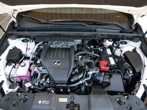 Certified 2026 Lexus NX 350 AWD w/ Accessory Package (2T) image 33