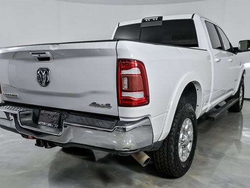 Used 2020 RAM 3500 Laramie image 12