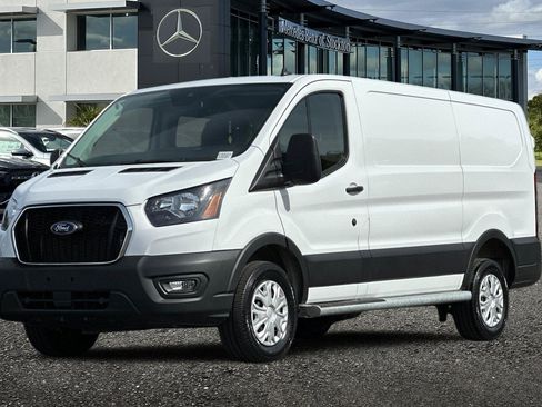 Used 2025 Ford Transit 250 Low Roof w/ Exterior Upgrade Package RWD image 8