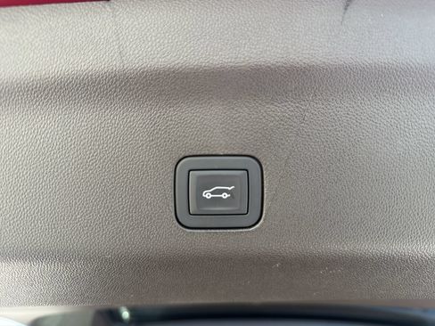 Used 2026 GMC Yukon Elevation AWD/4WD image 33
