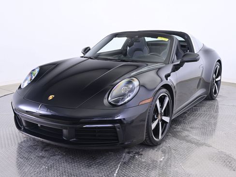 Used 2022 Porsche 911 Targa 4S image 1