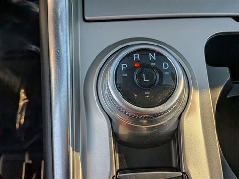 Used 2023 Ford Explorer XLT w/ Equipment Group 202A image 24