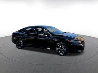 Used 2025 Nissan Sentra SV video 2
