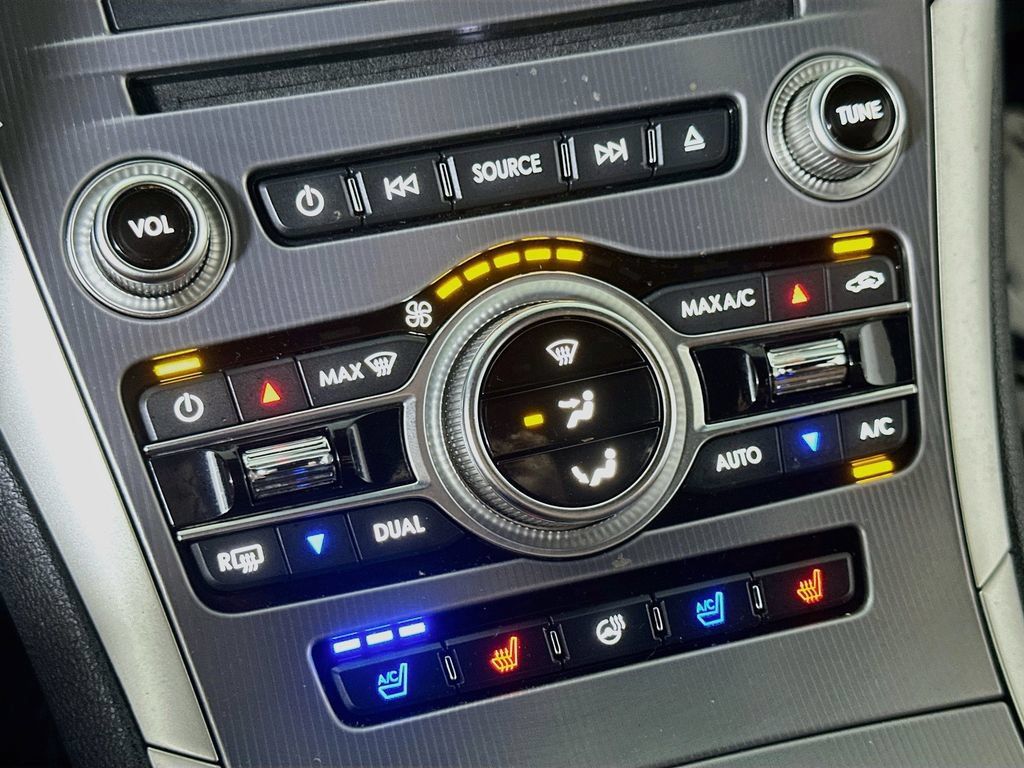 Used 2019 Lincoln MKZ Reserve w/ Luxury Package FWD image 29