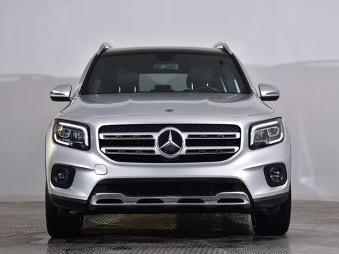 Certified 2022 Mercedes-Benz GLB 250 4MATIC image 8