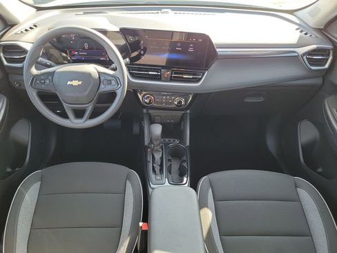 Used 2026 Chevrolet TrailBlazer LT w/ Driver Confidence Package image 19