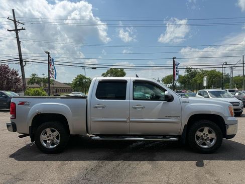 Used 2012 GMC Sierra 1500 SLT w/ All-Terrain Package AWD/4WD image 8
