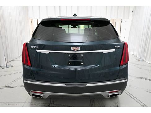 Certified 2025 Cadillac XT5 Premium Luxury image 6