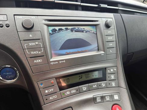 Used 2012 Toyota Prius Three FWD image 30