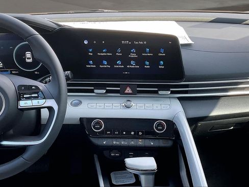New 2026 Hyundai Elantra Limited FWD image 6