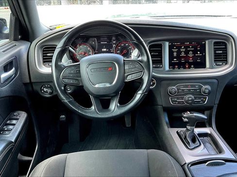 Used 2022 Dodge Charger GT w/ Blacktop Package image 5